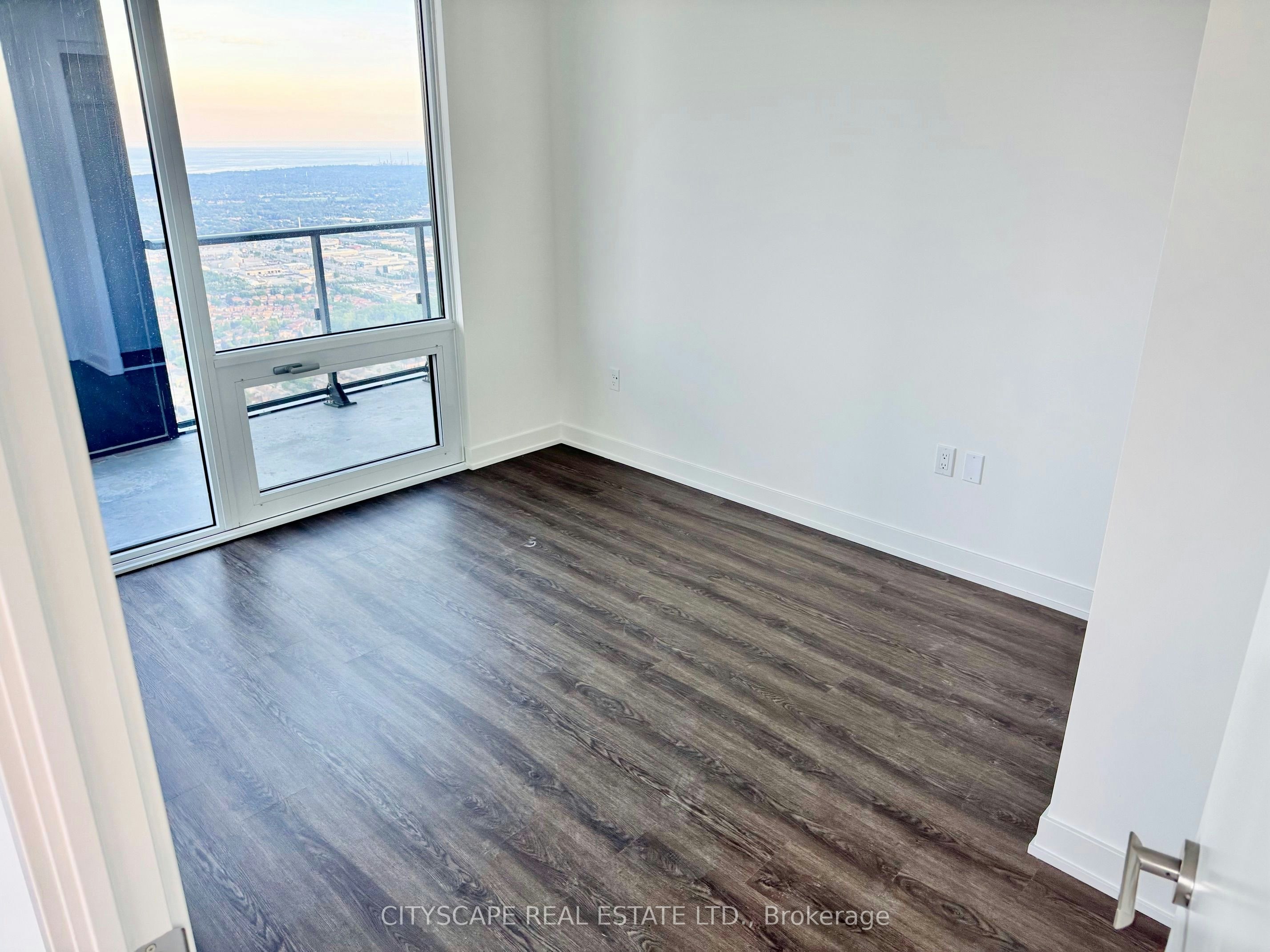 6508-448 Burnhamthorpe Road W, Mississauga, ON, L5B 0R4 - 11