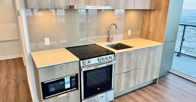 6508-448 Burnhamthorpe Road W, Mississauga, ON, L5B 0R4 - 4