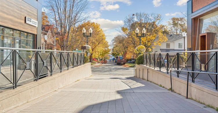 PH08-185 Robinson Street, Oakville, ON, L6J 7P6 - 19