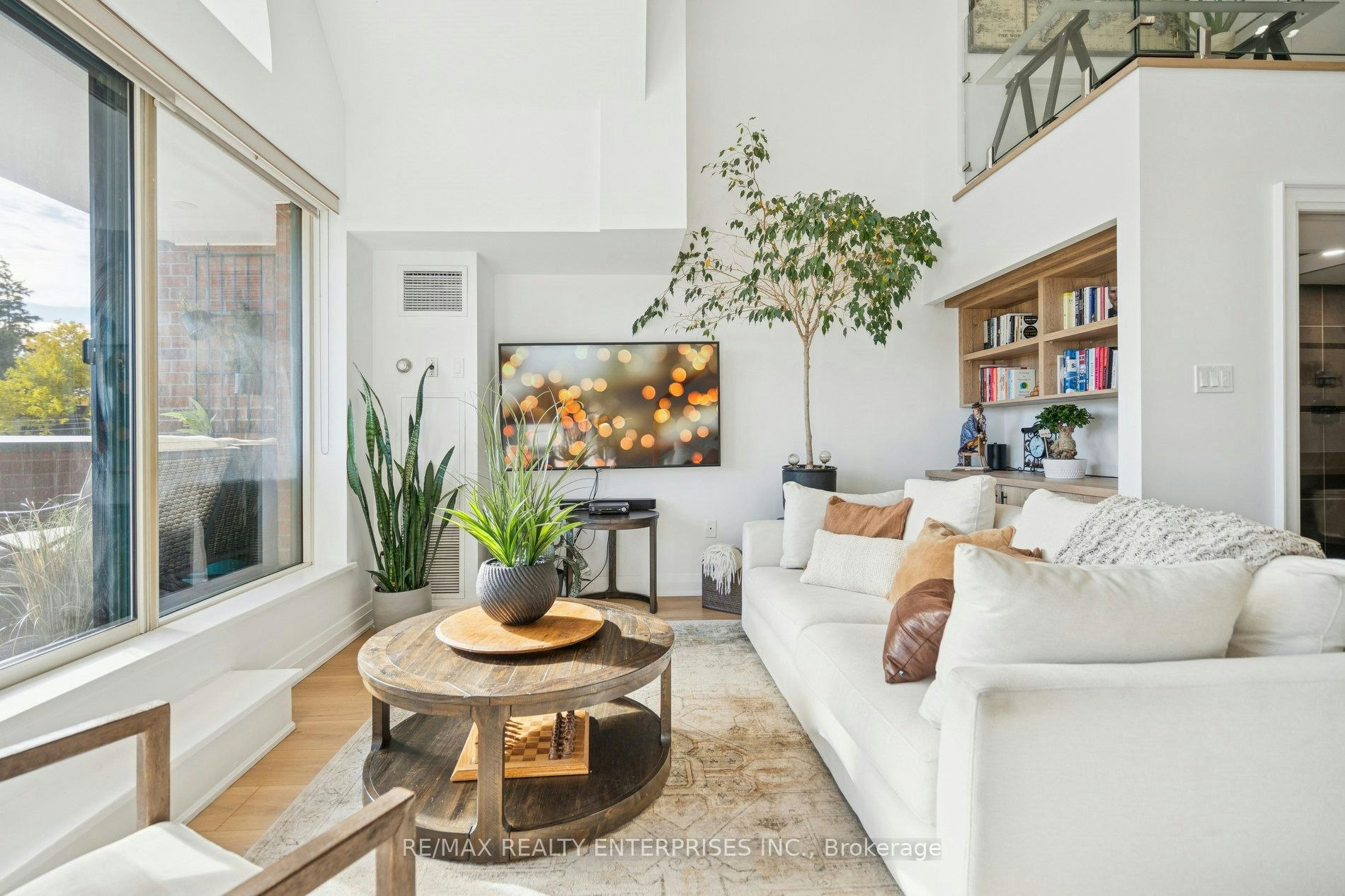 PH08-185 Robinson Street, Oakville, ON, L6J 7P6 - 2