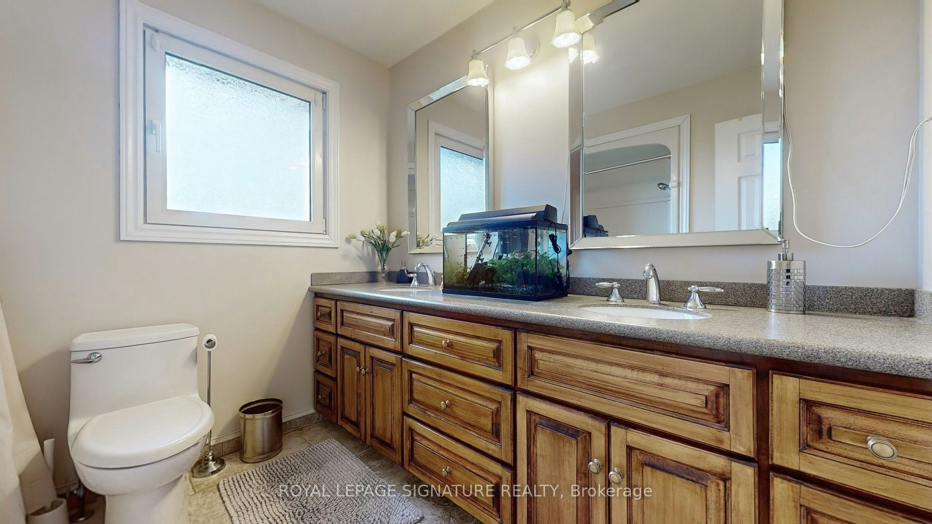 1534 Carrington Road, Mississauga, ON, L5M 2K1 - 14