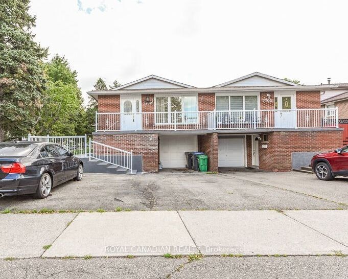 7700 Kittridge Drive, Mississauga, ON, L4T 3J6