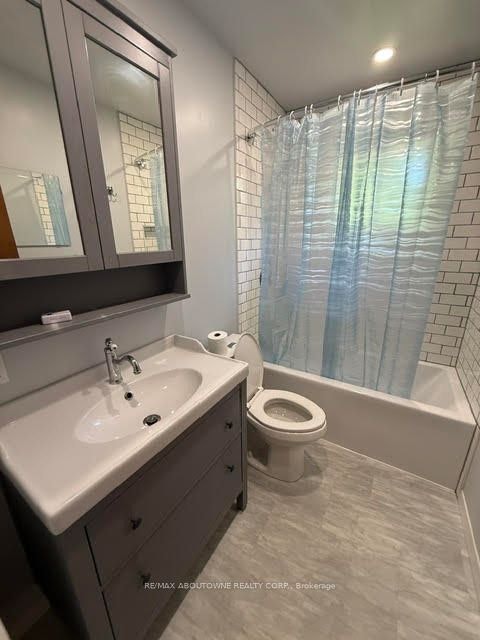 283 Kenwood Avenue, Burlington, ON, L7L 4L9 - 5