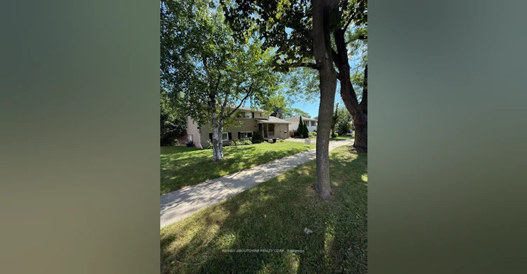 283 Kenwood Avenue, Burlington, ON, L7L 4L9