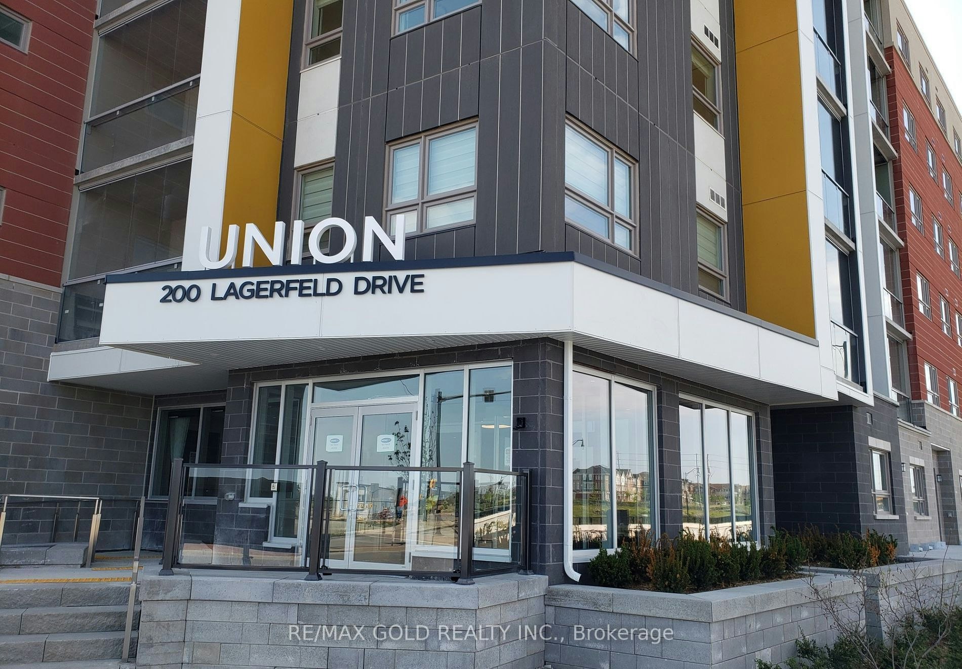 414-200 Lagerfeld Drive E, Brampton, ON, L7A 5G5