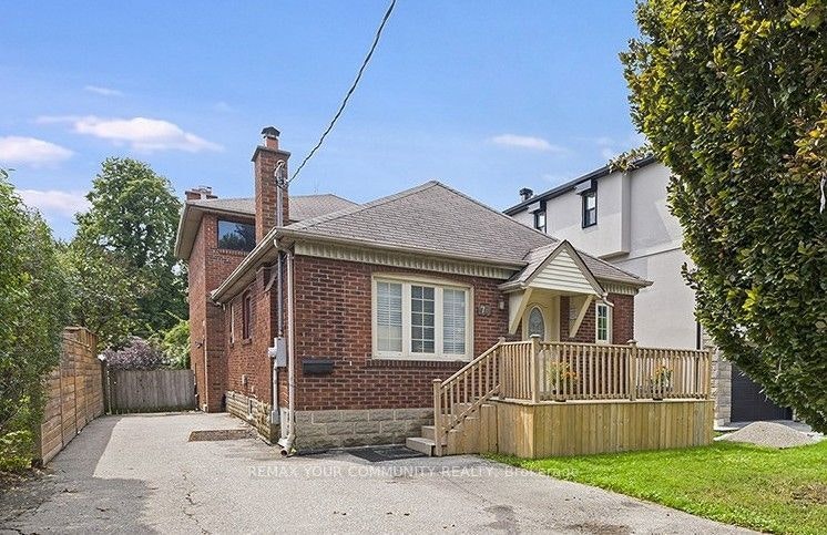 73 Struthers Street, Toronto, ON, M8V 1Y2