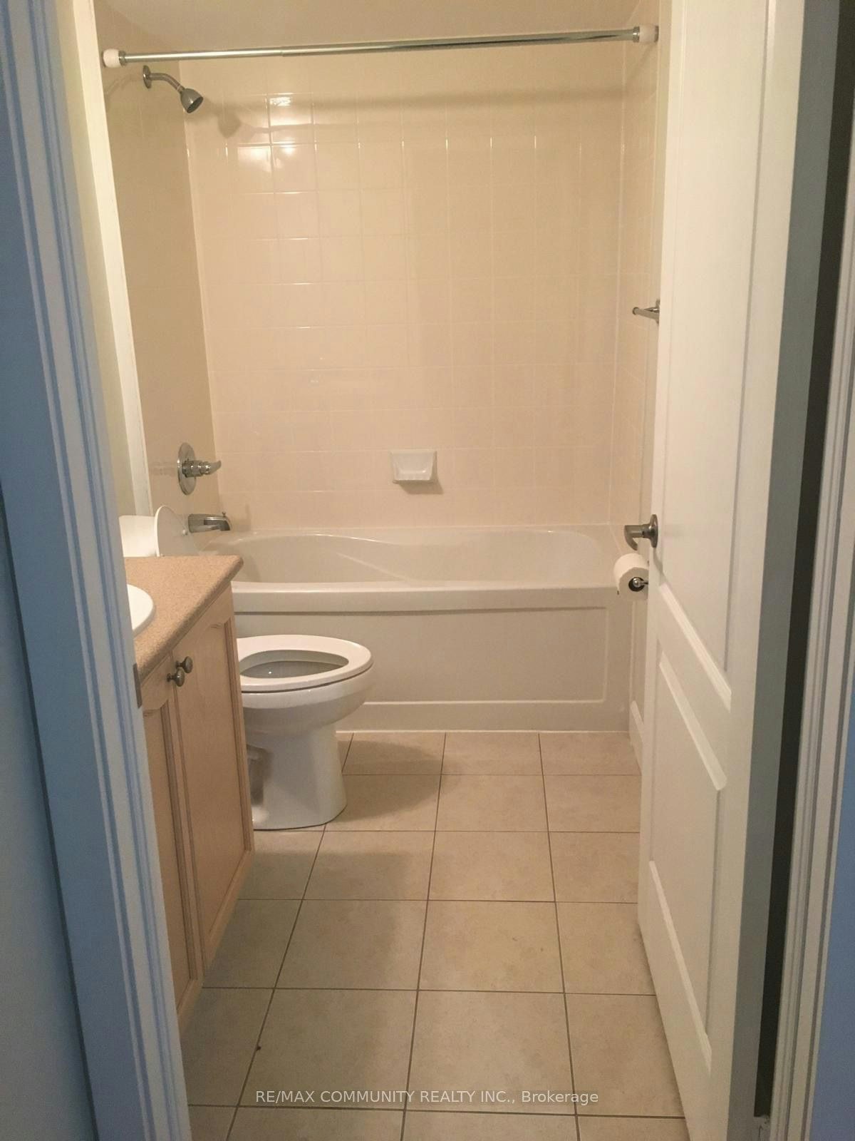 2104-6 Dayspring Circle, Brampton, ON, L6P 2Z6 - 6