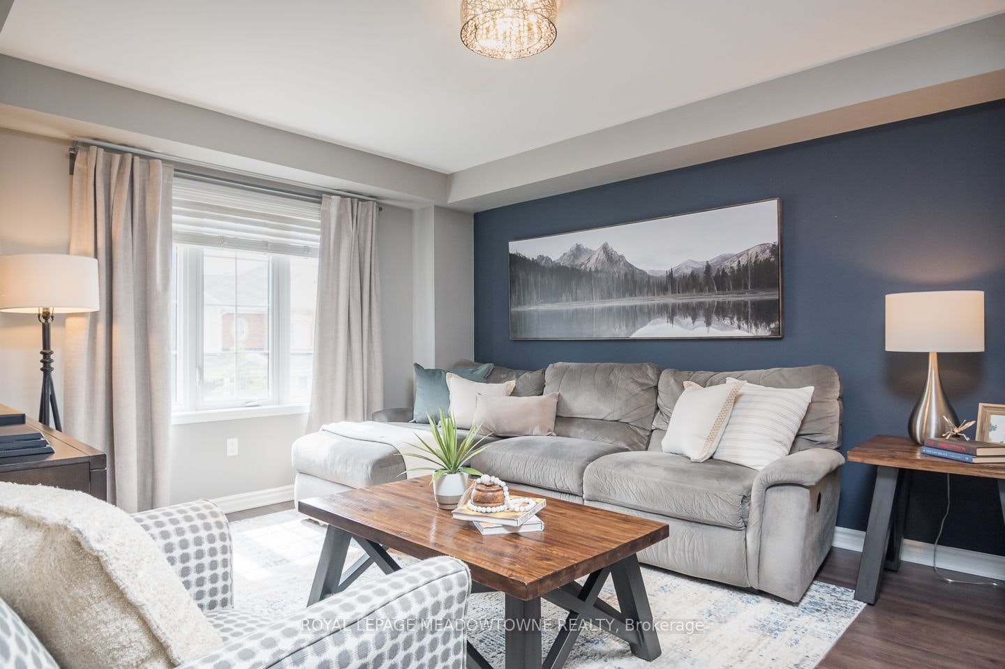 275 Eves Gate, Milton, ON, L9E 0A2