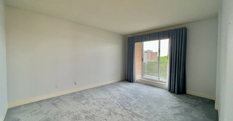907-2 Aberfoyle Crescent, Toronto, ON, M8X 2Z8 - 12