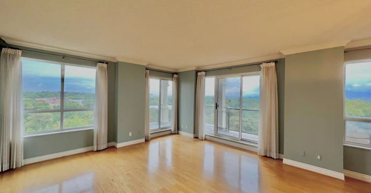 907-2 Aberfoyle Crescent, Toronto, ON, M8X 2Z8 - 9