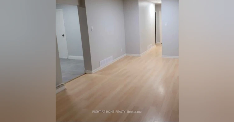 2415 Padstow Crescent, Mississauga, ON, L5J 2G2 - 8