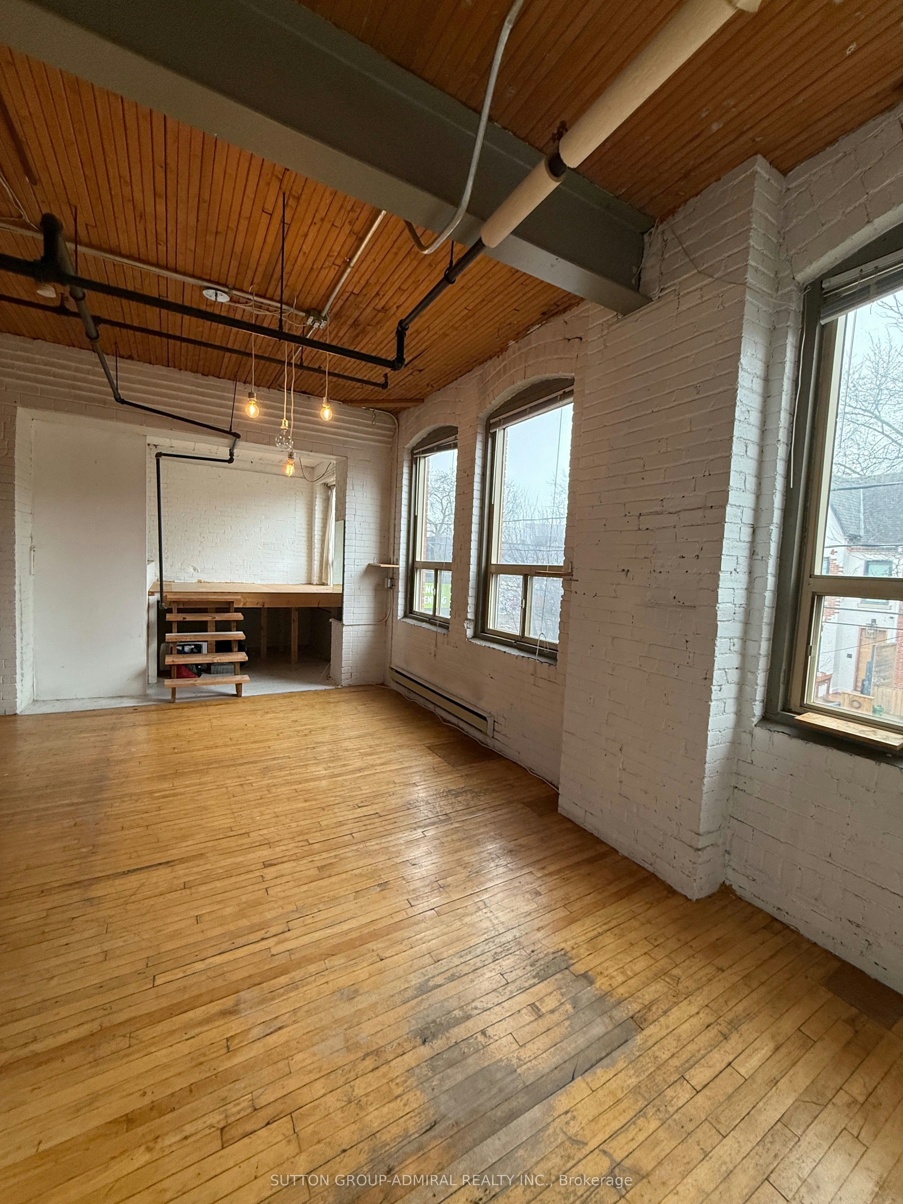 201-34 Noble Street, Toronto, ON, M6K 2C9 - 5