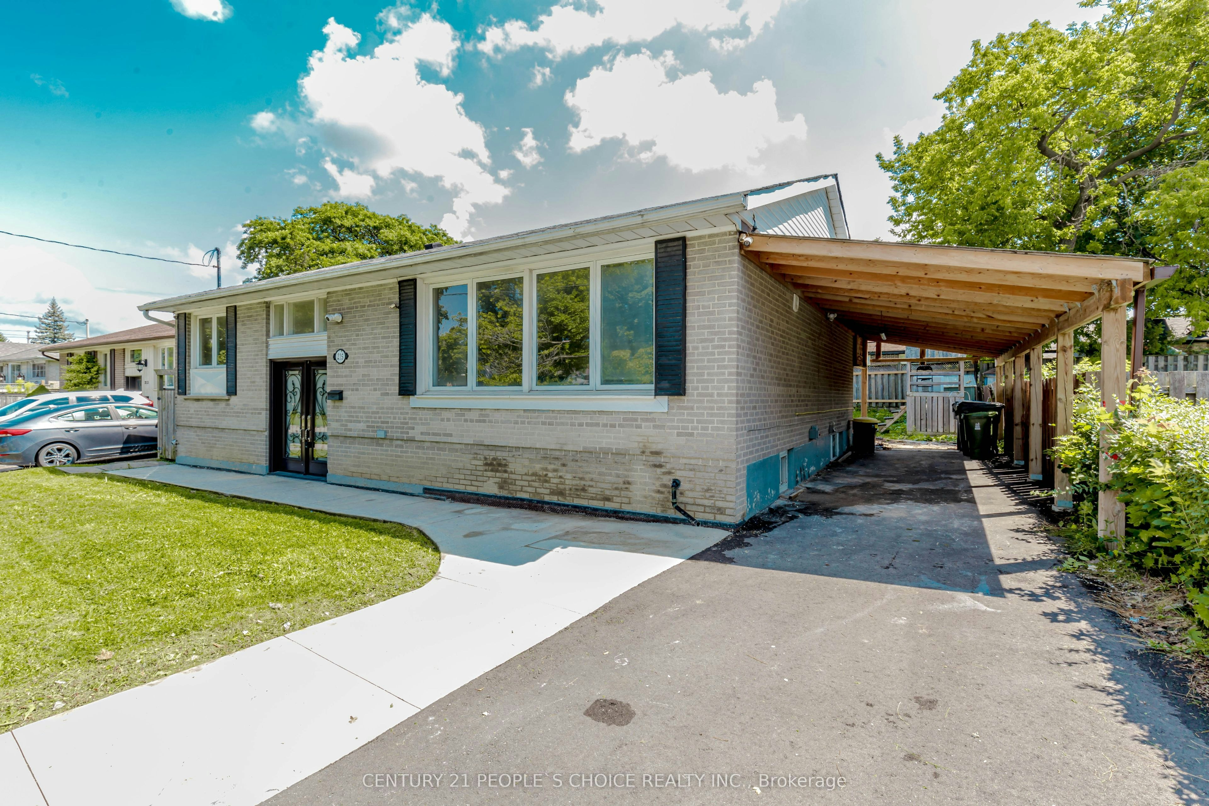 215 Jeffcoat Drive, Toronto, ON, M9W 3E2 - 5