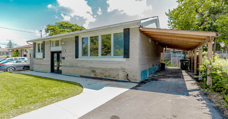215 Jeffcoat Drive, Toronto, ON, M9W 3E2 - 5
