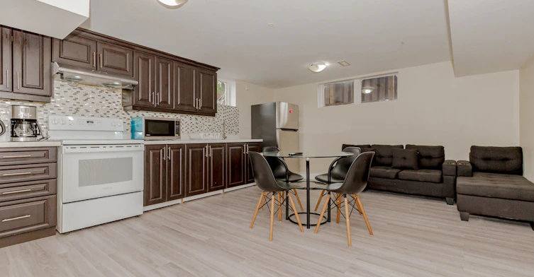 215 Jeffcoat Drive, Toronto, ON, M9W 3E2 - 13