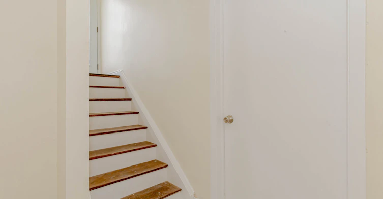 215 Jeffcoat Drive, Toronto, ON, M9W 3E2 - 34