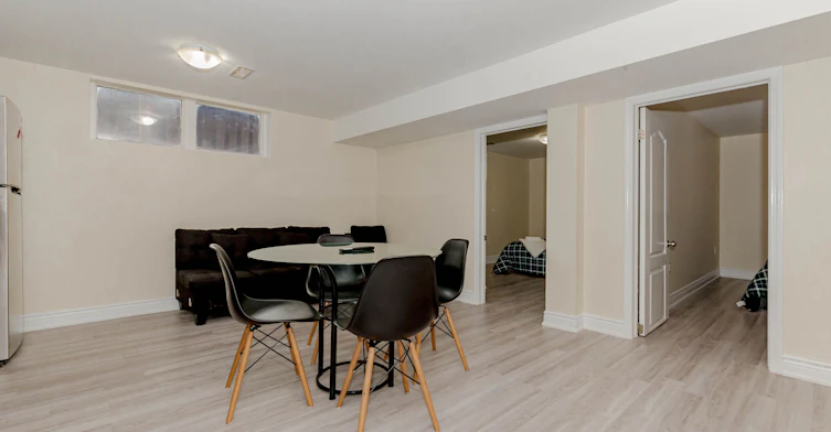 215 Jeffcoat Drive, Toronto, ON, M9W 3E2 - 15
