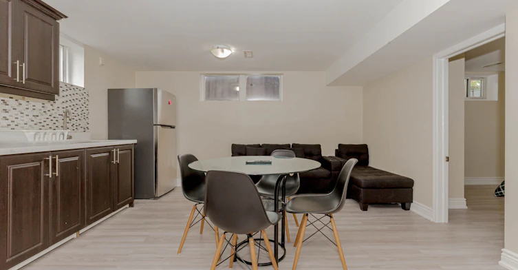 215 Jeffcoat Drive, Toronto, ON, M9W 3E2 - 14