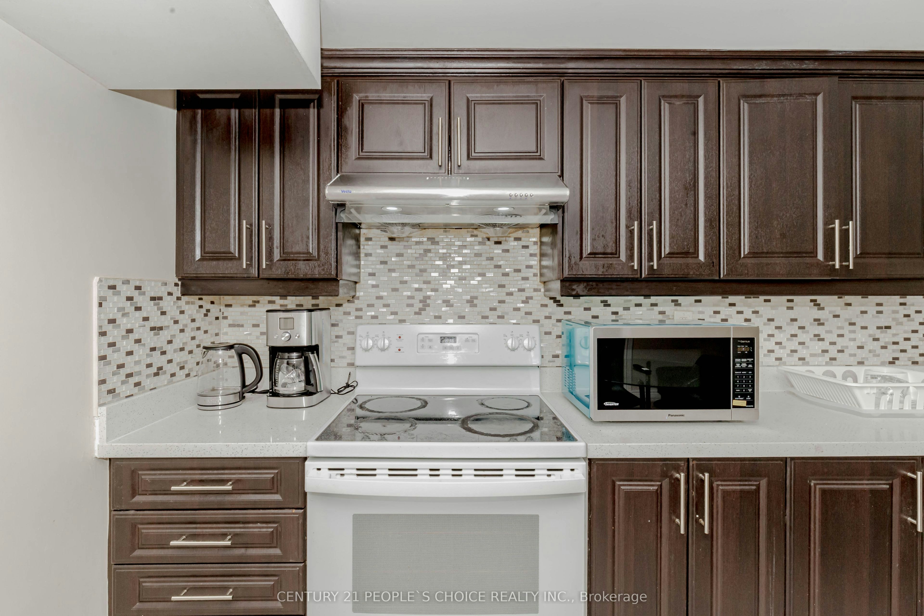 215 Jeffcoat Drive, Toronto, ON, M9W 3E2 - 23