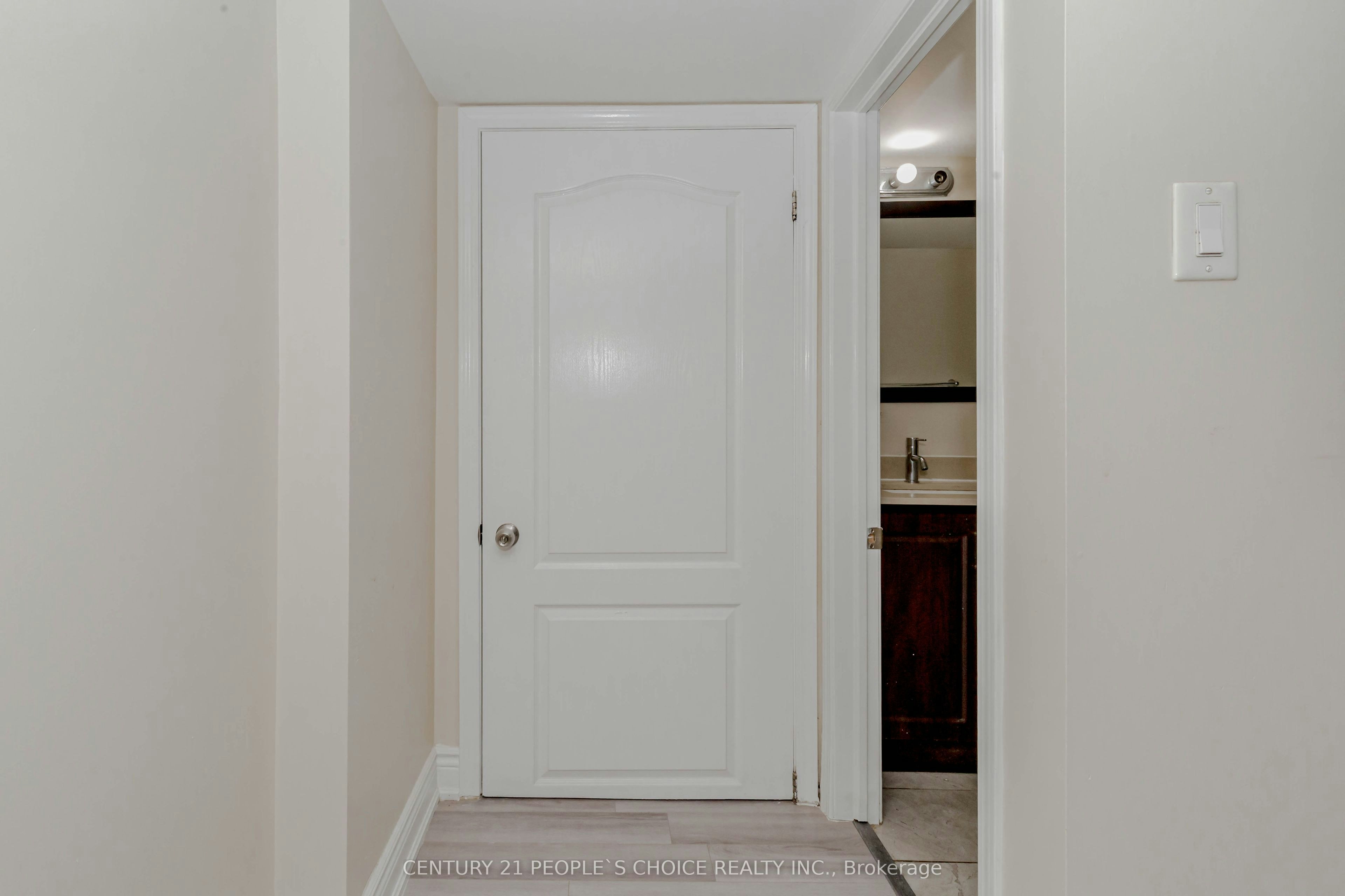 215 Jeffcoat Drive, Toronto, ON, M9W 3E2 - 11