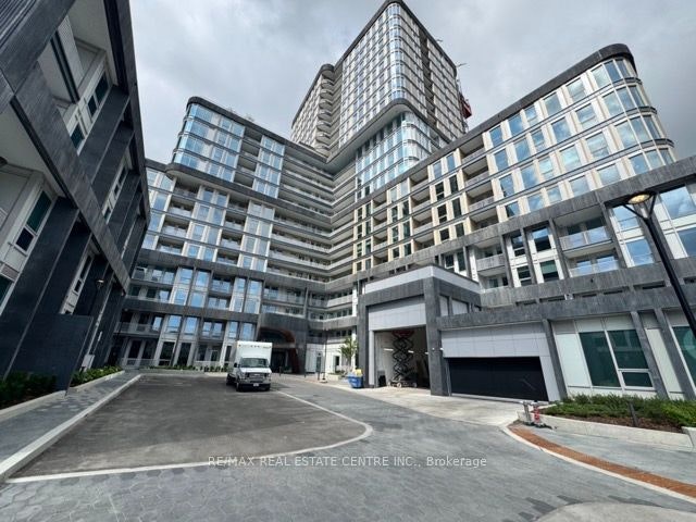 718-3240 William Coltson Avenue, Oakville, ON, L6H 0X1