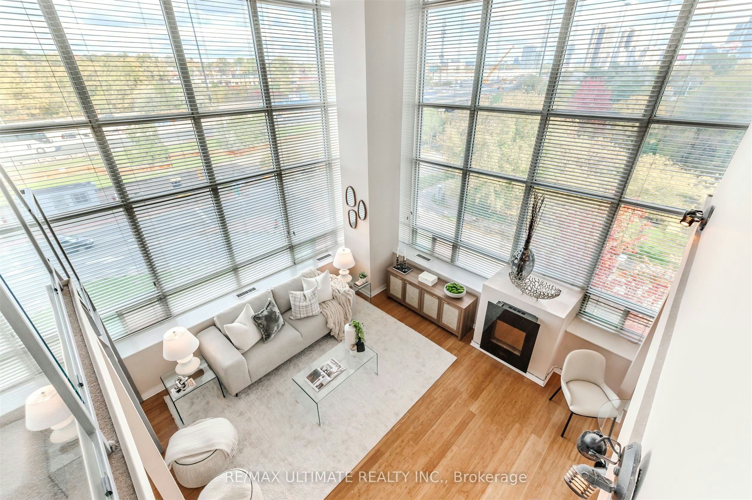 301-300 Manitoba Street, Toronto, ON, M8Y 4G6 - 2