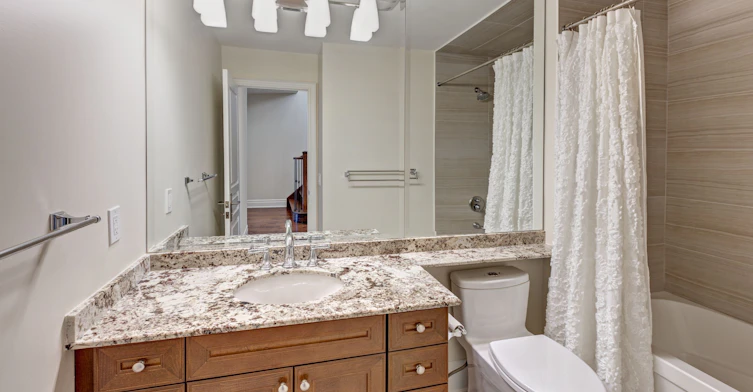 287 Rebecca Street, Oakville, ON, L6K 0G9 - 18