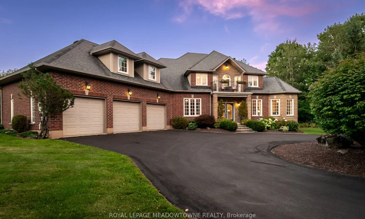 4215 Ennisclare Drive