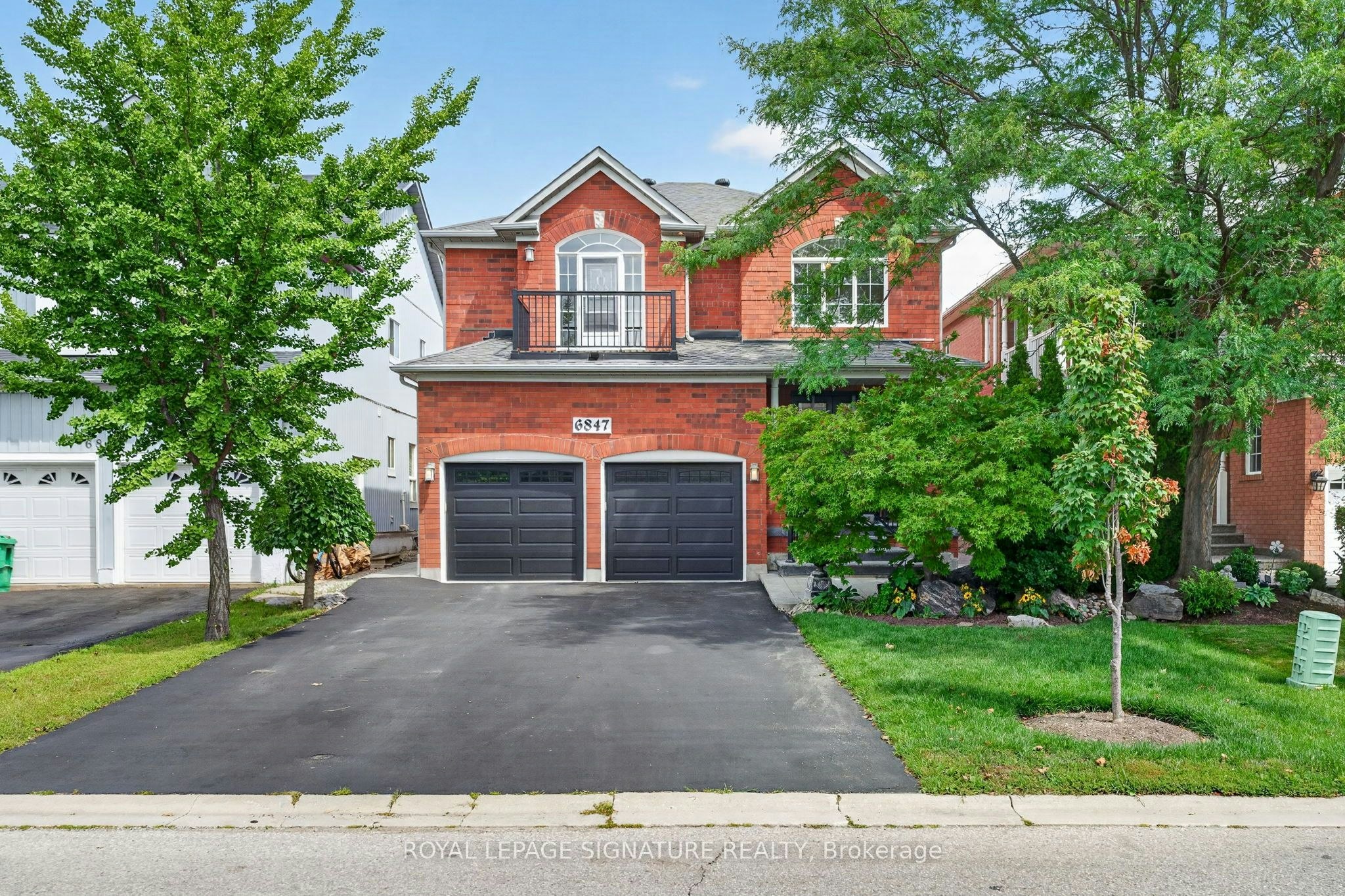 6847 Simpson Pioneer Trail, Mississauga, ON, L5W 1A9