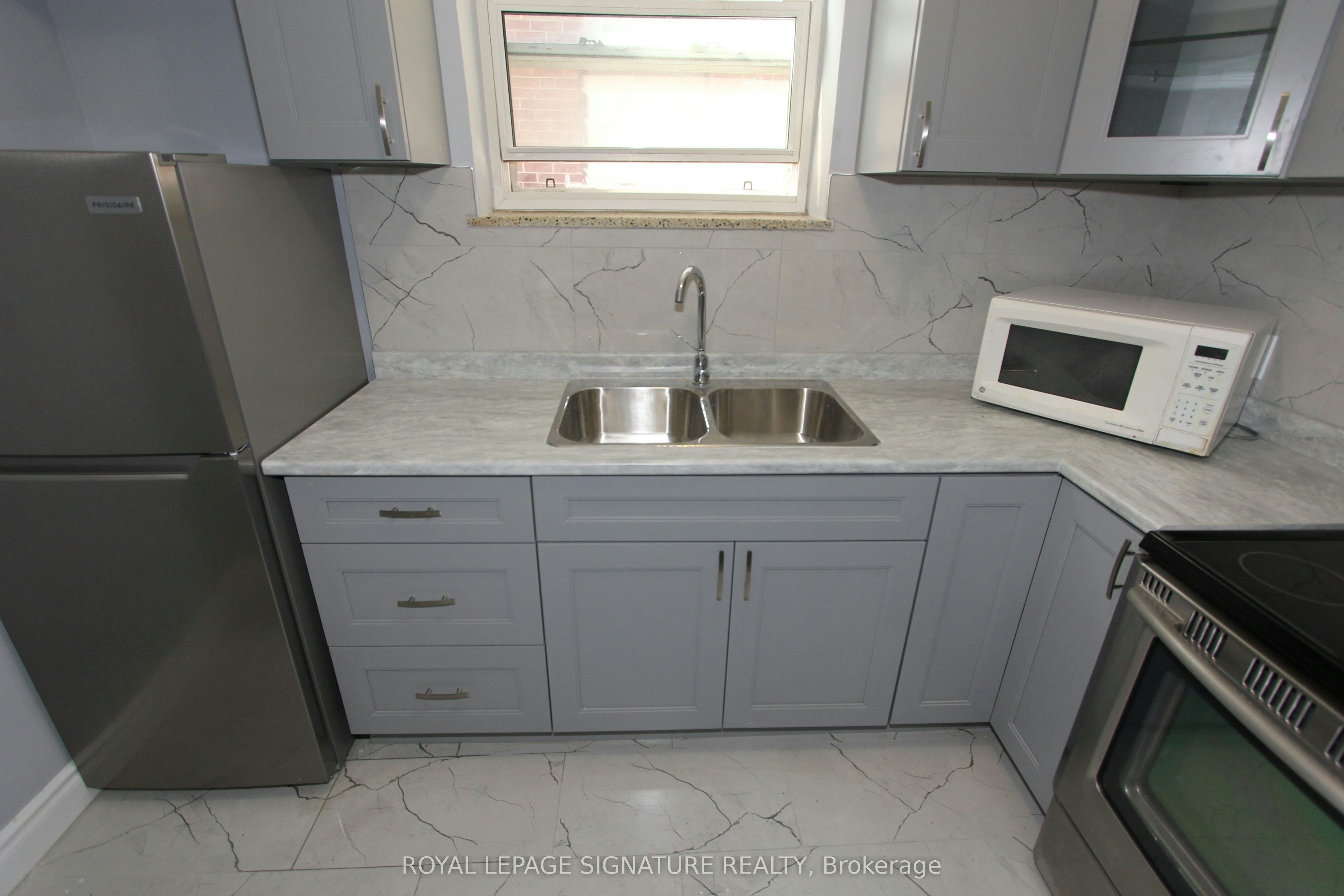 2-31 Fifteenth Street, Toronto, ON, M8V 3J3 - 3