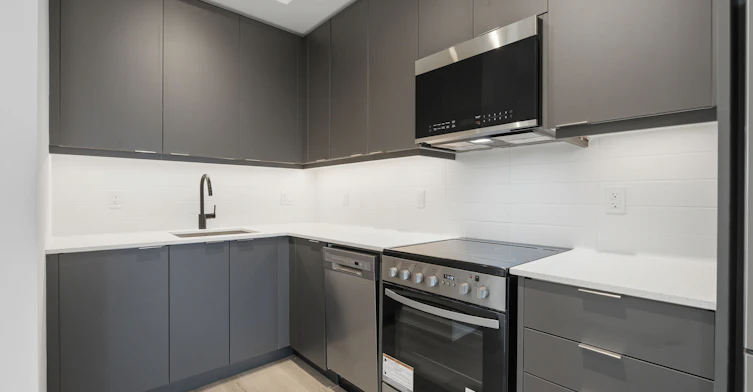 415A-115 Nipissing Road, Milton, ON, L9T 1R3 - 12