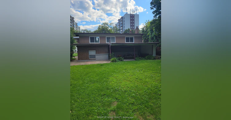 2575 Argyle Road, Mississauga, ON, L5B 1V4 - 4