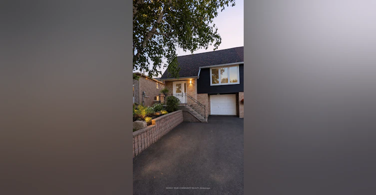 2508 Cobbinshaw Circle, Mississauga, ON, L5N 2G3