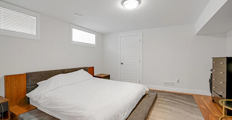 716 North Shore Boulevard E, Burlington, ON, L7T 1X6 - 18