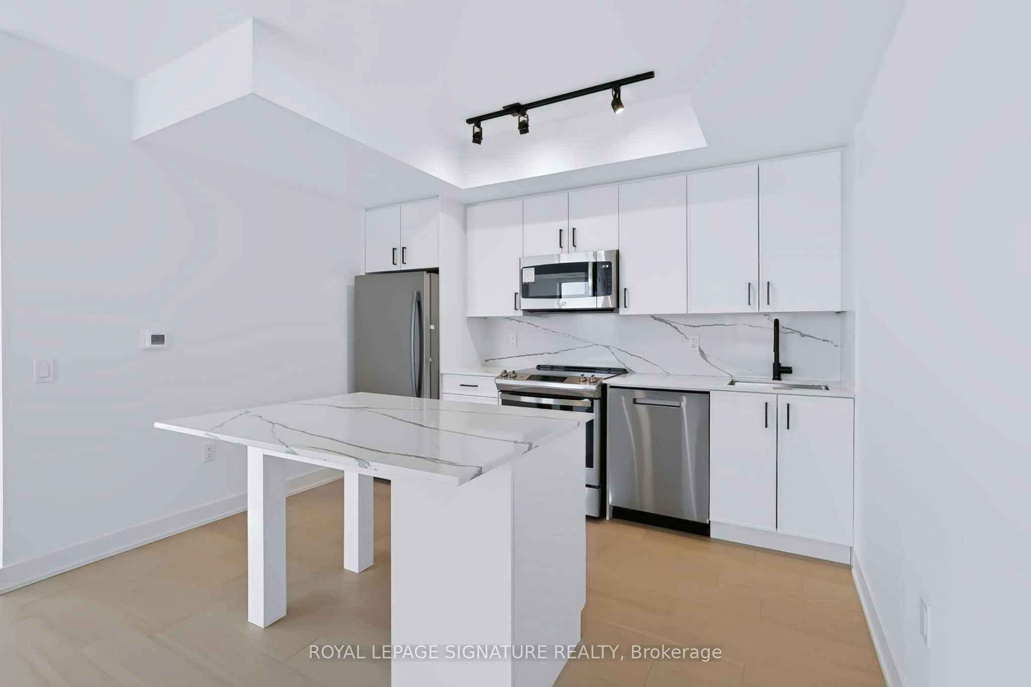 1104-758 Dovercourt Road, Toronto, ON, M6H 0G7 - 8