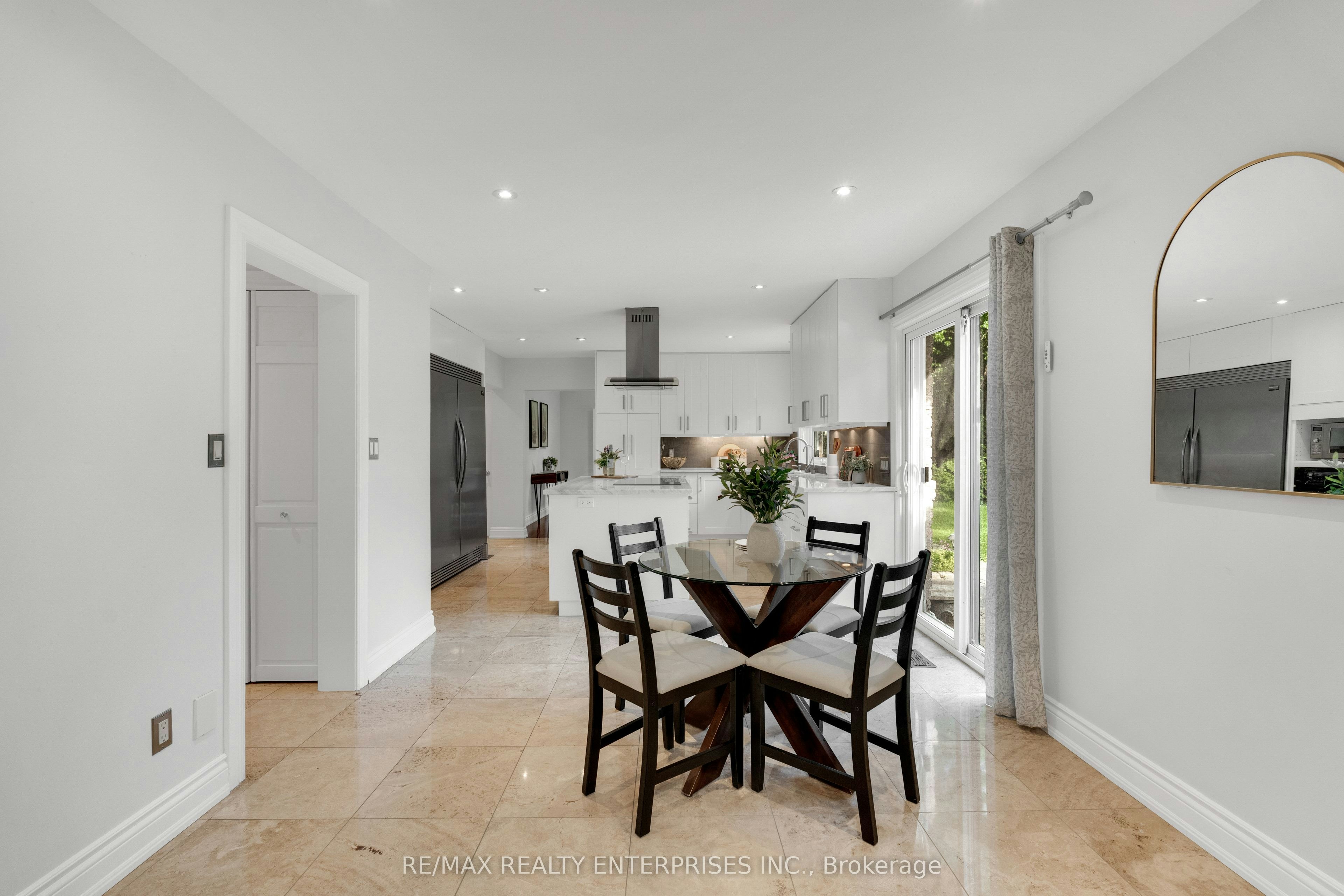 2084 Obeck Crescent, Mississauga, ON, L5H 3L7 - 10