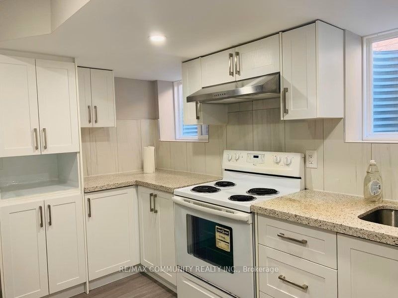 3336 Stoney Crescent, Mississauga, ON, L5M 0N6 - 8