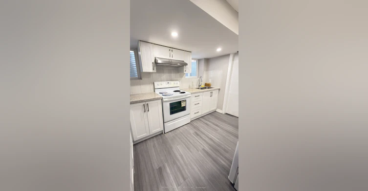 3336 Stoney Crescent, Mississauga, ON, L5M 0N6 - 7
