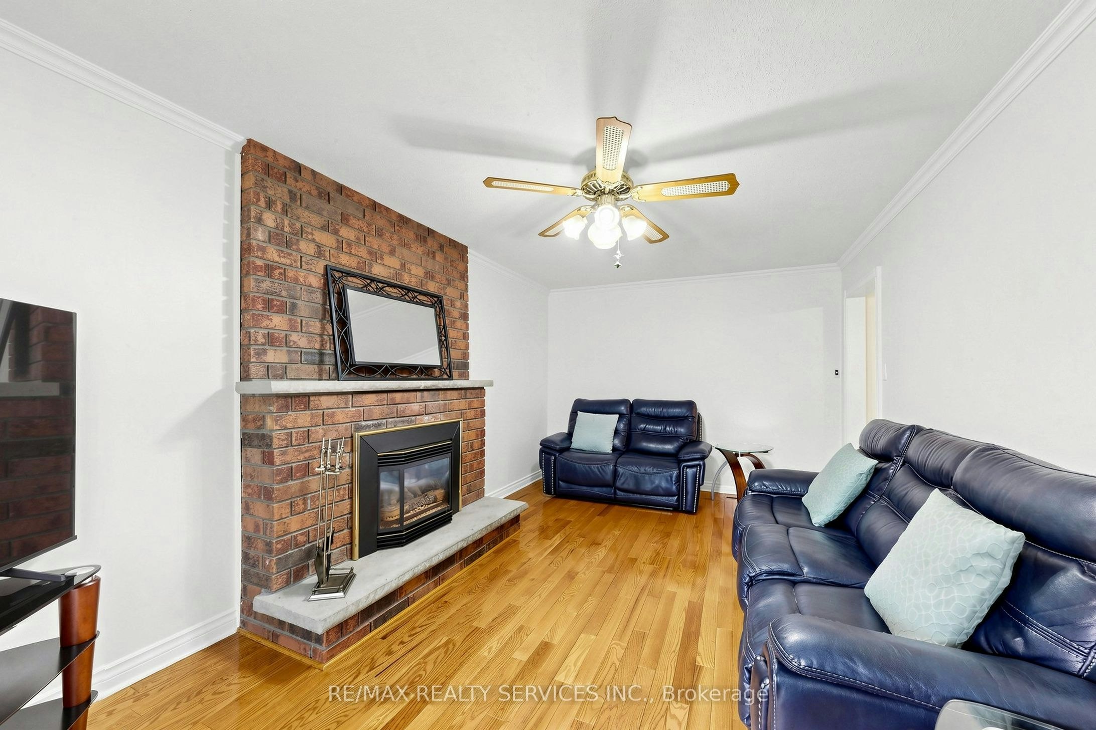 25 Malcolm Crescent, Brampton, ON, L6S 3C7 - 9