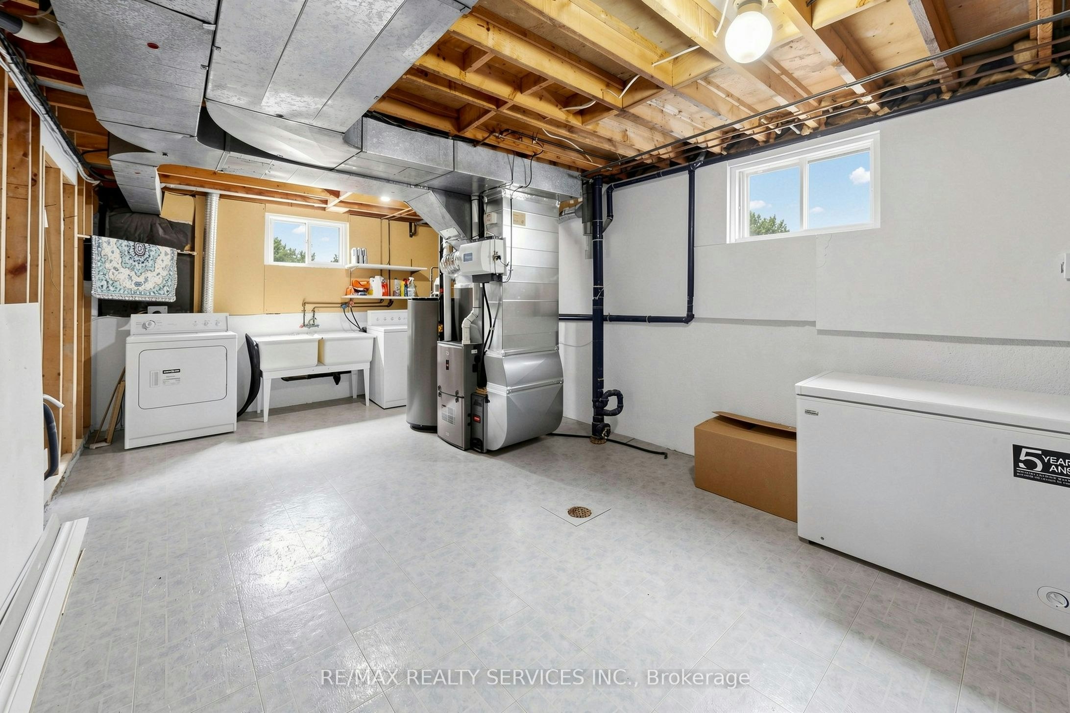 25 Malcolm Crescent, Brampton, ON, L6S 3C7 - 43
