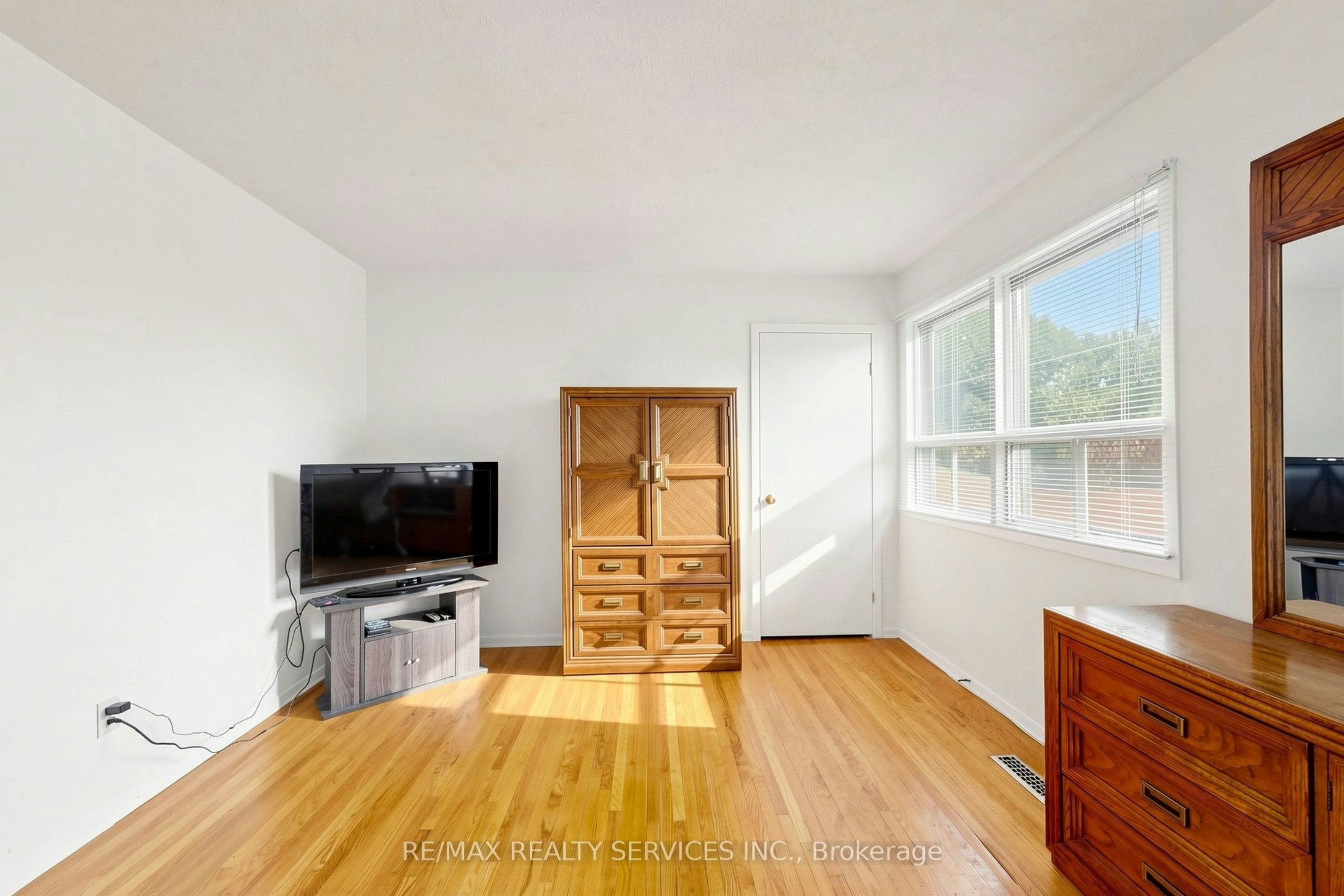 25 Malcolm Crescent, Brampton, ON, L6S 3C7 - 29