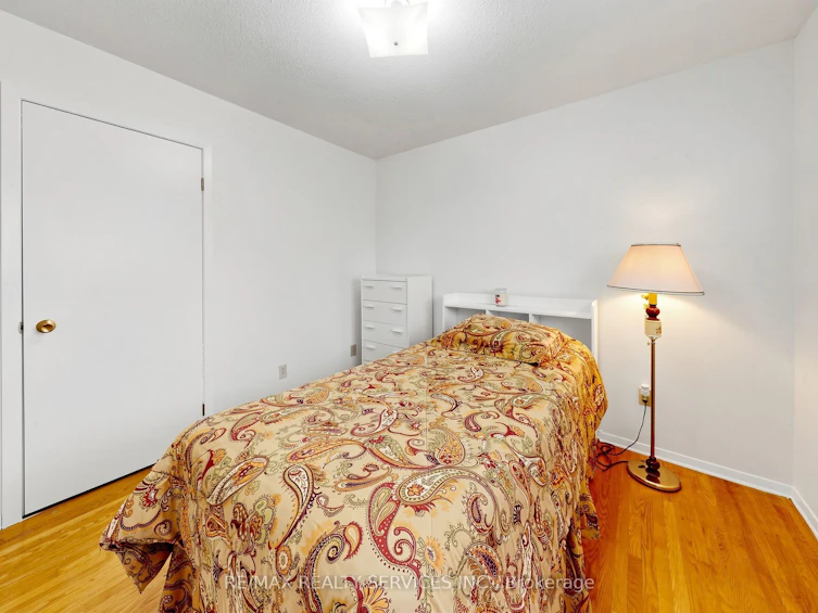 25 Malcolm Crescent, Brampton, ON, L6S 3C7 - 33