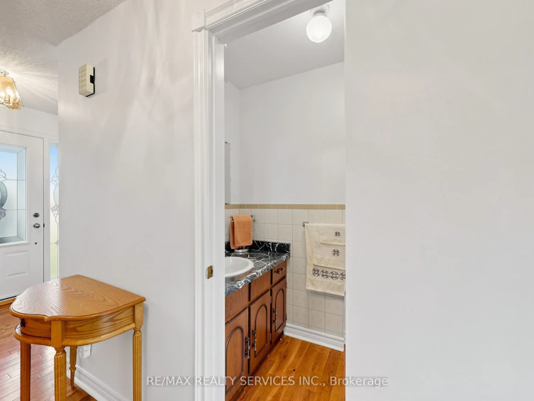 25 Malcolm Crescent, Brampton, ON, L6S 3C7 - 25