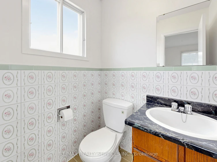25 Malcolm Crescent, Brampton, ON, L6S 3C7 - 31