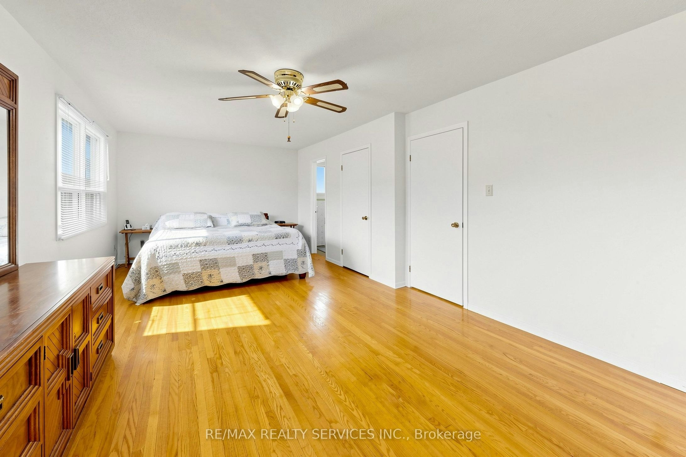25 Malcolm Crescent, Brampton, ON, L6S 3C7 - 27