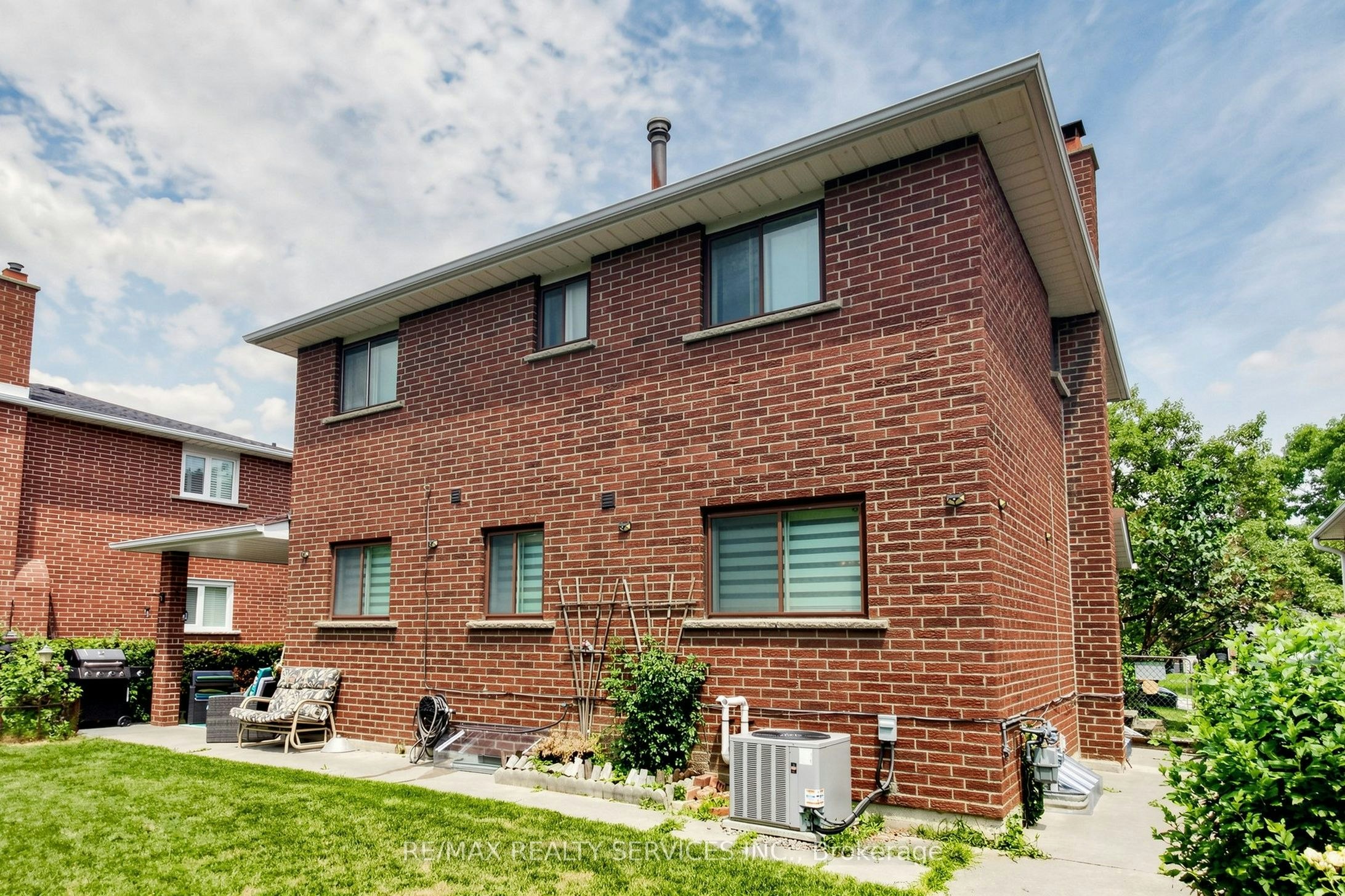 25 Malcolm Crescent, Brampton, ON, L6S 3C7 - 50