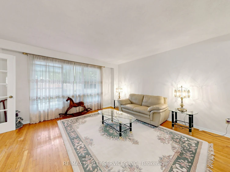 25 Malcolm Crescent, Brampton, ON, L6S 3C7 - 11