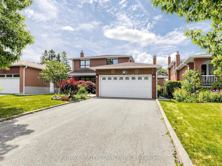 25 Malcolm Crescent, Brampton, ON, L6S 3C7 - 2