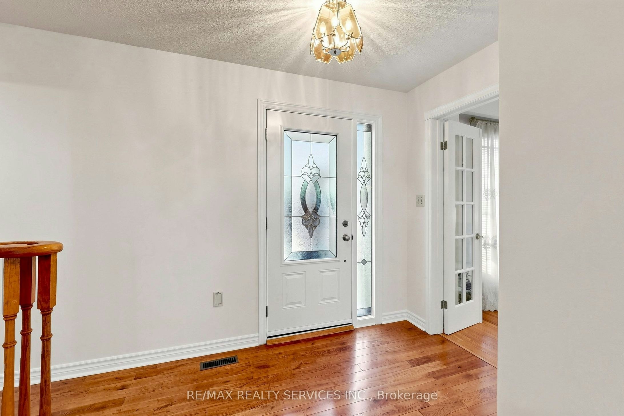 25 Malcolm Crescent, Brampton, ON, L6S 3C7 - 5