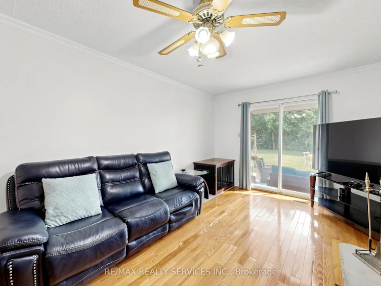 25 Malcolm Crescent, Brampton, ON, L6S 3C7 - 8